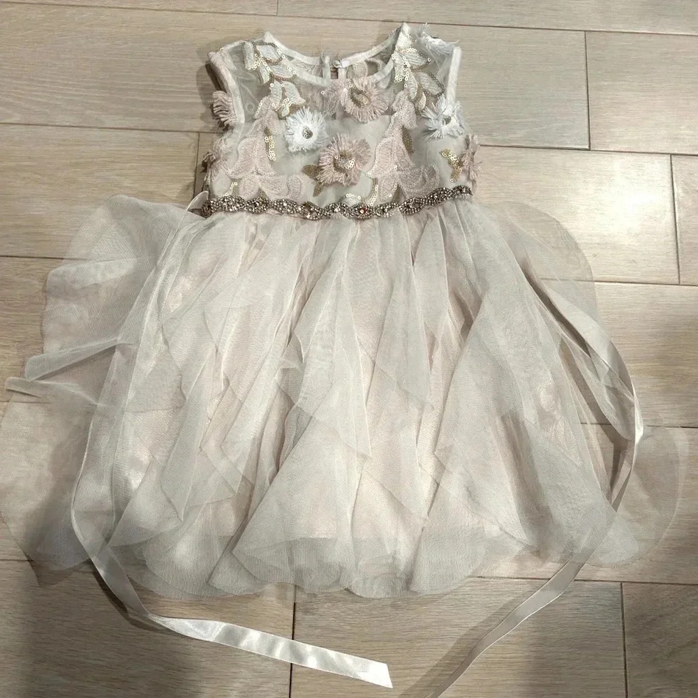 Rare editions embroidered floral fancy‎ dress
